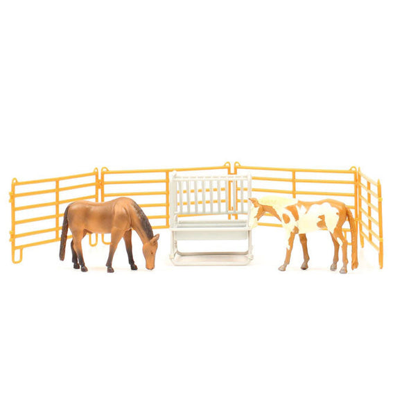 Priefert Farm & Ranch Equipment Corral Con Comedero y Dos Caballos