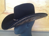 Charlie 1 Horse Rising Star 4x Black